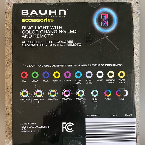 BNIB》Bauhn ☆ Color Changing LED Ring Light with Tripod and Remote - Picture 2 of 4